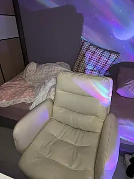 Hannababy  online show from 02.02.26