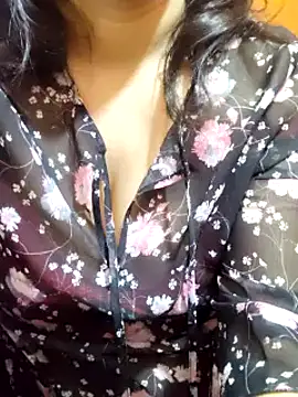Snapshot of Your_cutiepie_ chatting on 03.07.25 Your cutiepie online show from 03.07.25