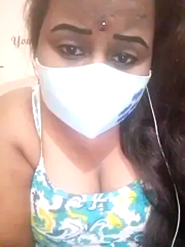 Snapshot of dolly_telugu01 chatting on 04.01.26 dolly telugu01 online show from 04.01.26