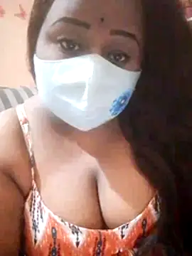 Snapshot of dolly_telugu01 chatting on 05.18.26 dolly telugu01 online show from 05.18.26
