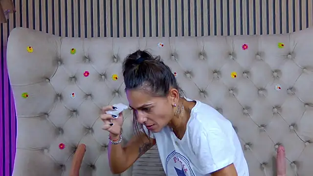 PlayfulShow online show from 10.12.25