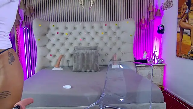 PlayfulShow online show from 10.18.25