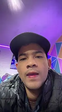 Twink X online show from 02.19.25