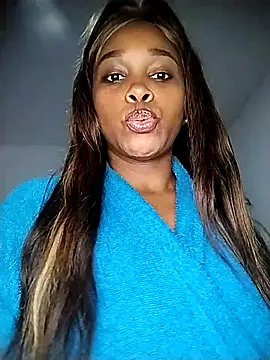 moree Queen online show from 02.16.25