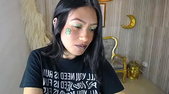 Snapshot of salome_stockman_s chatting on 03.17.25 salome stockman s online show from 03.17.25