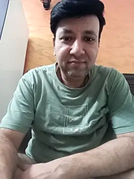 innocentboy1987 online show from 05.19.26