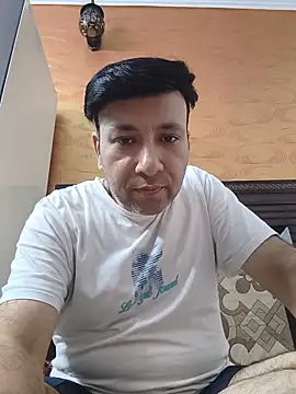 Snapshot of innocentboy1987 chatting on 06.14.26 innocentboy1987 online show from 06.14.26