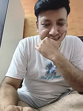 Snapshot of innocentboy1987 chatting on 06.27.26 innocentboy1987 online show from 06.27.26