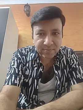 Snapshot of innocentboy1987 chatting on 07.18.26 innocentboy1987 online show from 07.18.26