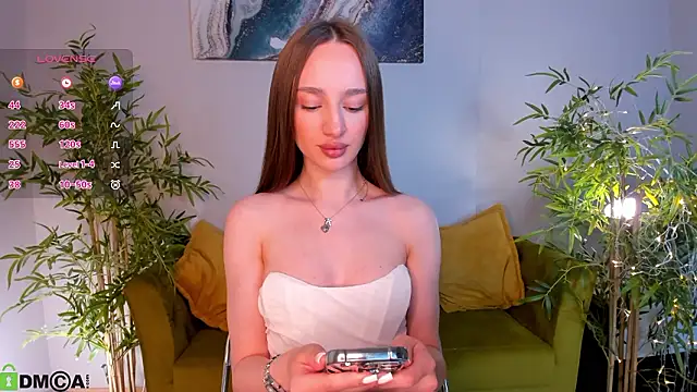 miiss  lulu online show from 03.10.26