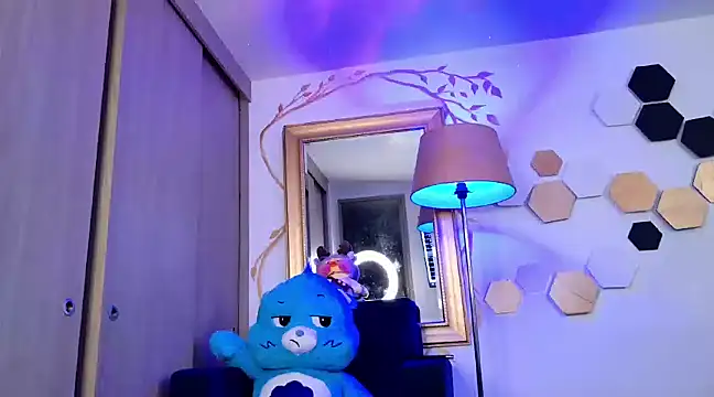 Snapshot of bakersboyssexys chatting on 03.18.25 bakersboyssexys online show from 03.18.25