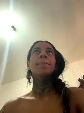 Snapshot of casalshowtime2 chatting on 11.07.25 casalshowtime2 online show from 11.07.25