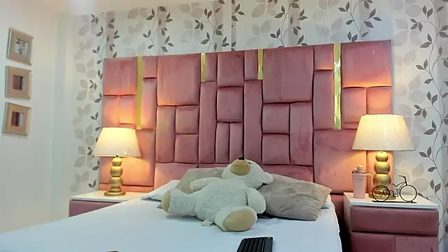 ArianaFranco online show from 03.30.26