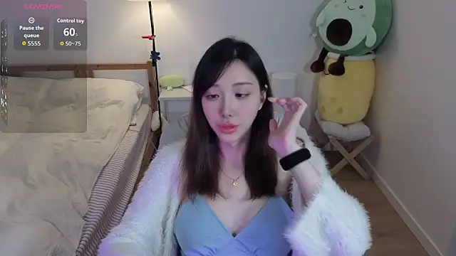 joycemilka online show from 04.06.26