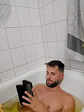 ademandjulia online show from 09.22.25