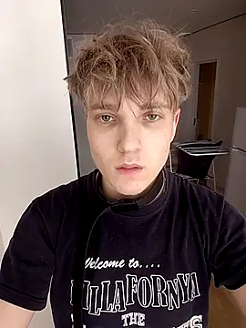 And25bn online show from 02.18.26