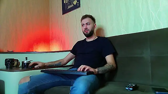 JamieNoxus online show from 03.16.25