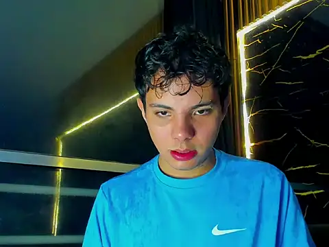 Alessandro 1610 online show from 06.18.26
