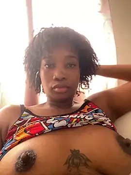 Snapshot of blackgril12 chatting on 02.26.25 blackgril12 online show from 02.26.25