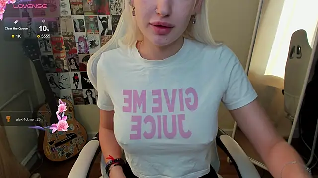EvelinaLuu online show from 06.23.26