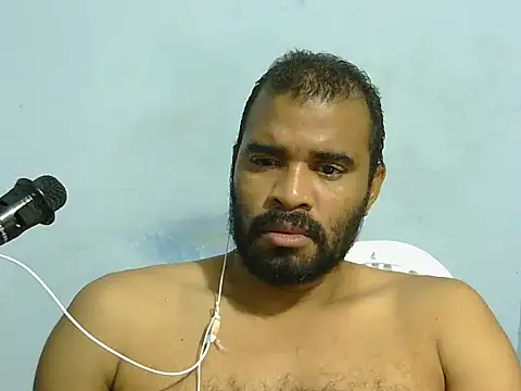 Snapshot of YOX22 chatting on 03.20.26 YOX22 online show from 03.20.26