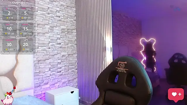 Issa tay1 online show from 10.23.25