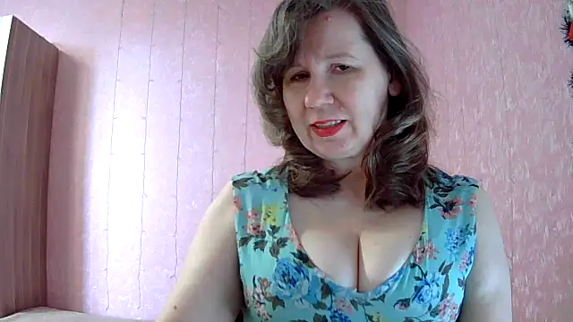 Snapshot of Starsan chatting on 05.17.26 Starsan online show from 05.17.26