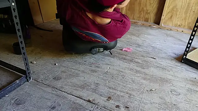 Snapshot of rankestbone chatting on 10.30.25 rankestbone online show from 10.30.25