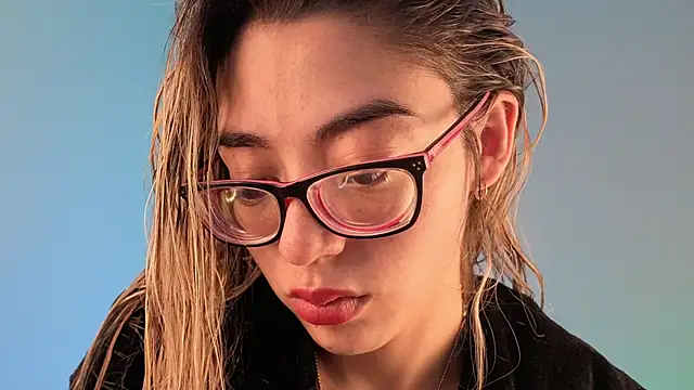 Carolblonde online show from 03.03.26