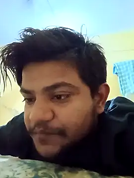 Snapshot of ThrillerBoydsak chatting on 03.05.25 ThrillerBoydsak online show from 03.05.25