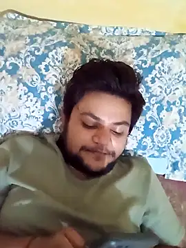 Snapshot of ThrillerBoydsak chatting on 03.11.25 ThrillerBoydsak online show from 03.11.25