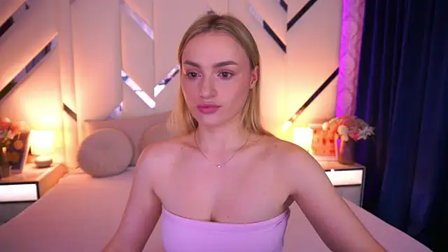 LindsieGreyy online show from 06.05.26