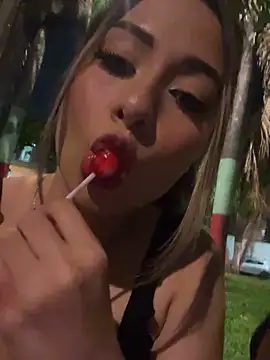 Snapshot of Nataylayla chatting on 03.01.25 Nataylayla online show from 03.01.25