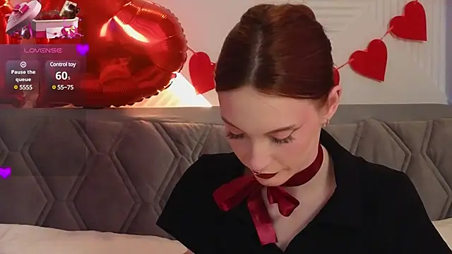 Snapshot of JoYung chatting on 02.17.25 JoYung online show from 02.17.25