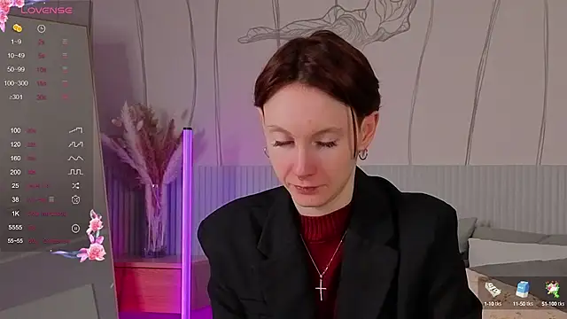 Snapshot of JoYung chatting on 10.09.25 JoYung online show from 10.09.25