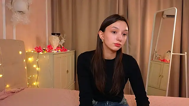 ColleenCox online show from 03.07.25