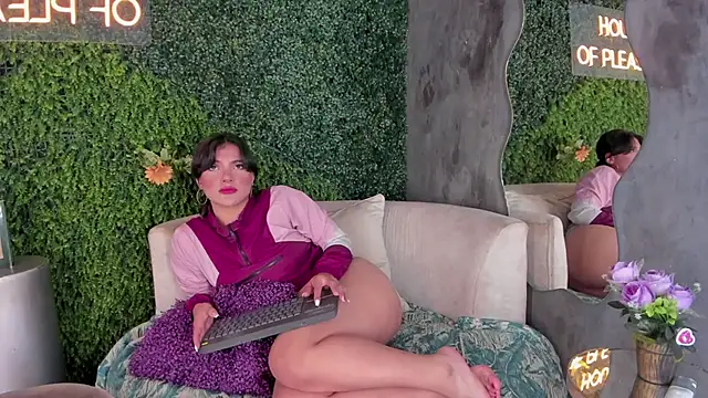 emmiily z online show from 02.17.25