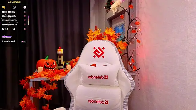 Hisoka akerley online show from 10.25.25