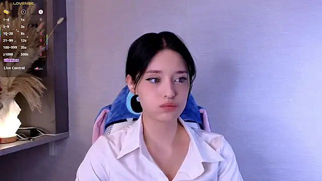Hisoka akerley online show from 07.16.26
