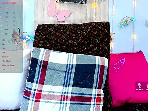 Snapshot of corynatayler chatting on 02.05.25 corynatayler online show from 02.05.25