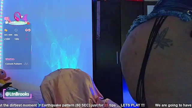 Annaa Brooks online show from 09.25.25