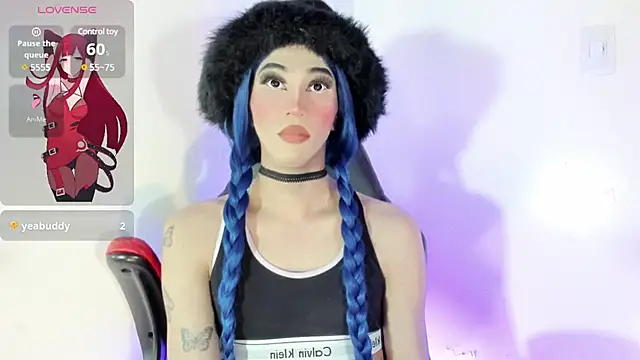 Snapshot of emelly_horny_ chatting on 03.16.25 emelly horny online show from 03.16.25