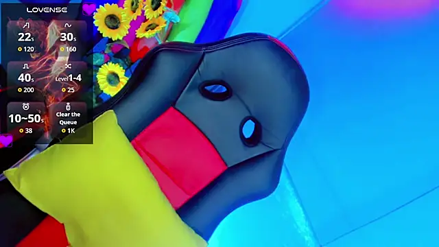 Snapshot of emelly_horny_ chatting on 10.16.25 emelly horny online show from 10.16.25