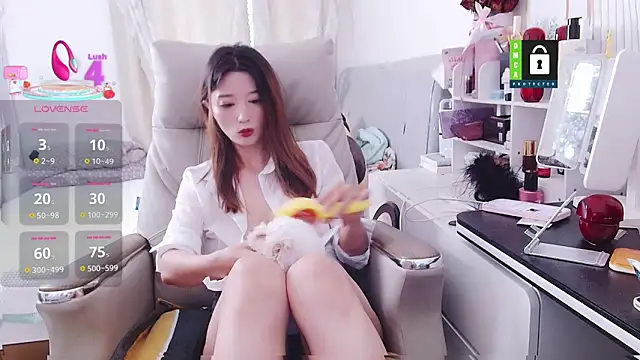 Snapshot of Tangtang-baby chatting on 06.23.26 Tangtang-baby online show from 06.23.26