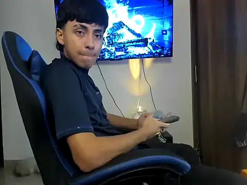 ian maik online show from 04.17.26