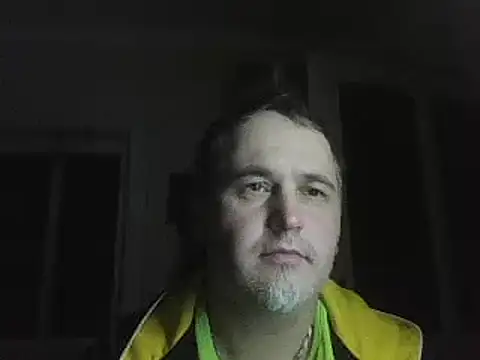 Snapshot of Szolga10 chatting on 02.11.25 Szolga10 online show from 02.11.25