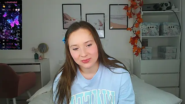 EmilyxxGraces online show from 02.10.25