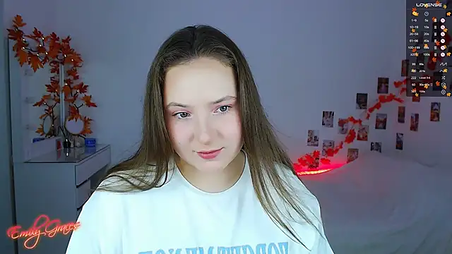 EmilyxxGraces online show from 09.25.25