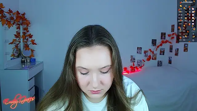 EmilyxxGraces online show from 09.29.25