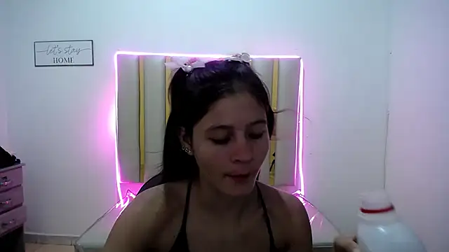 Snapshot of flakita_sexyhot chatting on 10.06.25 flakita sexyhot online show from 10.06.25